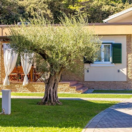 Lando Resort Kampor Εξωτερικό φωτογραφία