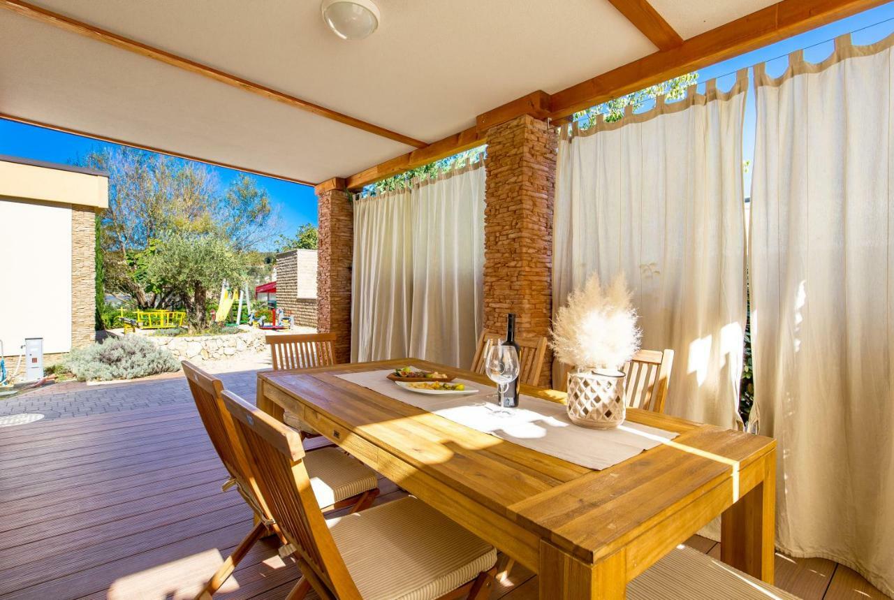 Lando Resort Kampor Εξωτερικό φωτογραφία