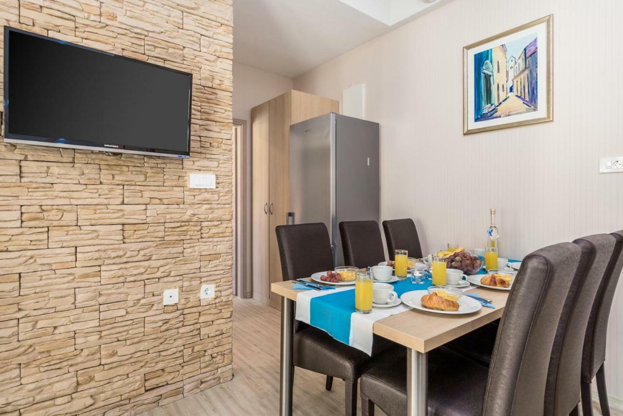 Lando Resort Kampor Εξωτερικό φωτογραφία