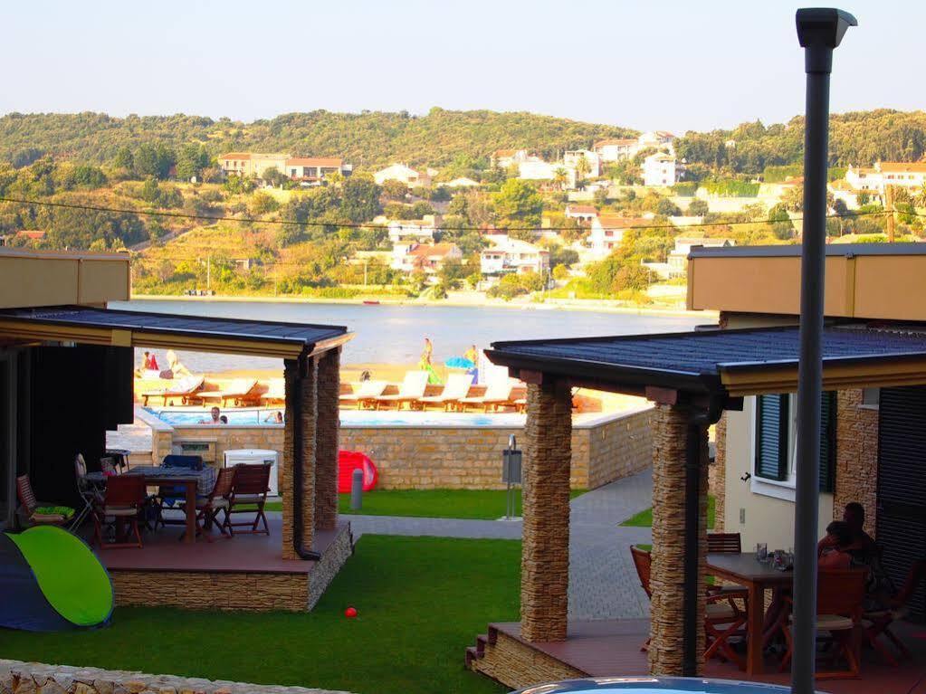 Lando Resort Kampor Εξωτερικό φωτογραφία